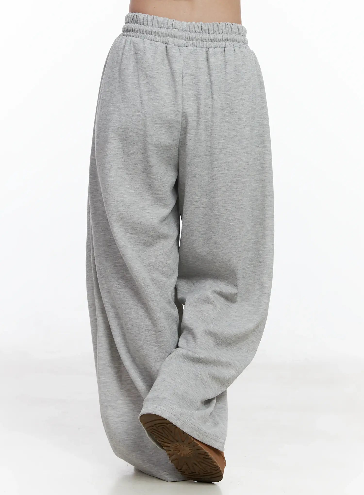 double-pleated-wide-sweatpants-ij529
