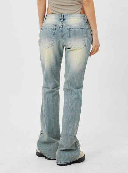 Low Rise Bootcut Jeans CF315