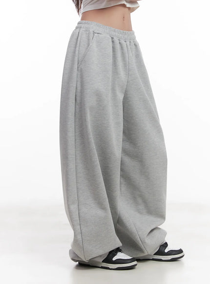 basic-wide-fit-sweatpants-cu517