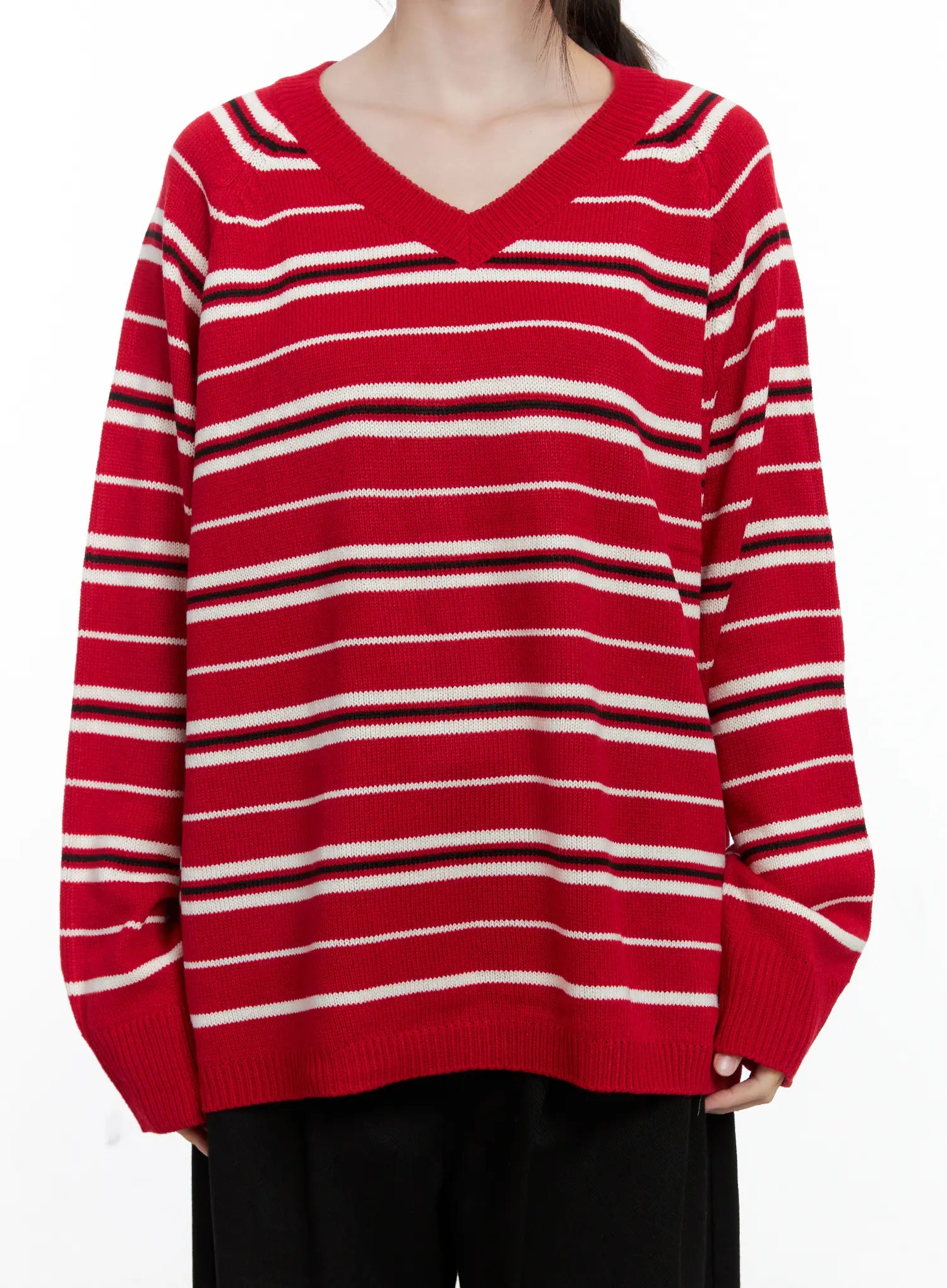 oversized-v-neck-striped-knit-sweater-co503