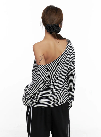 Off-Shoulder Striped Top CS524