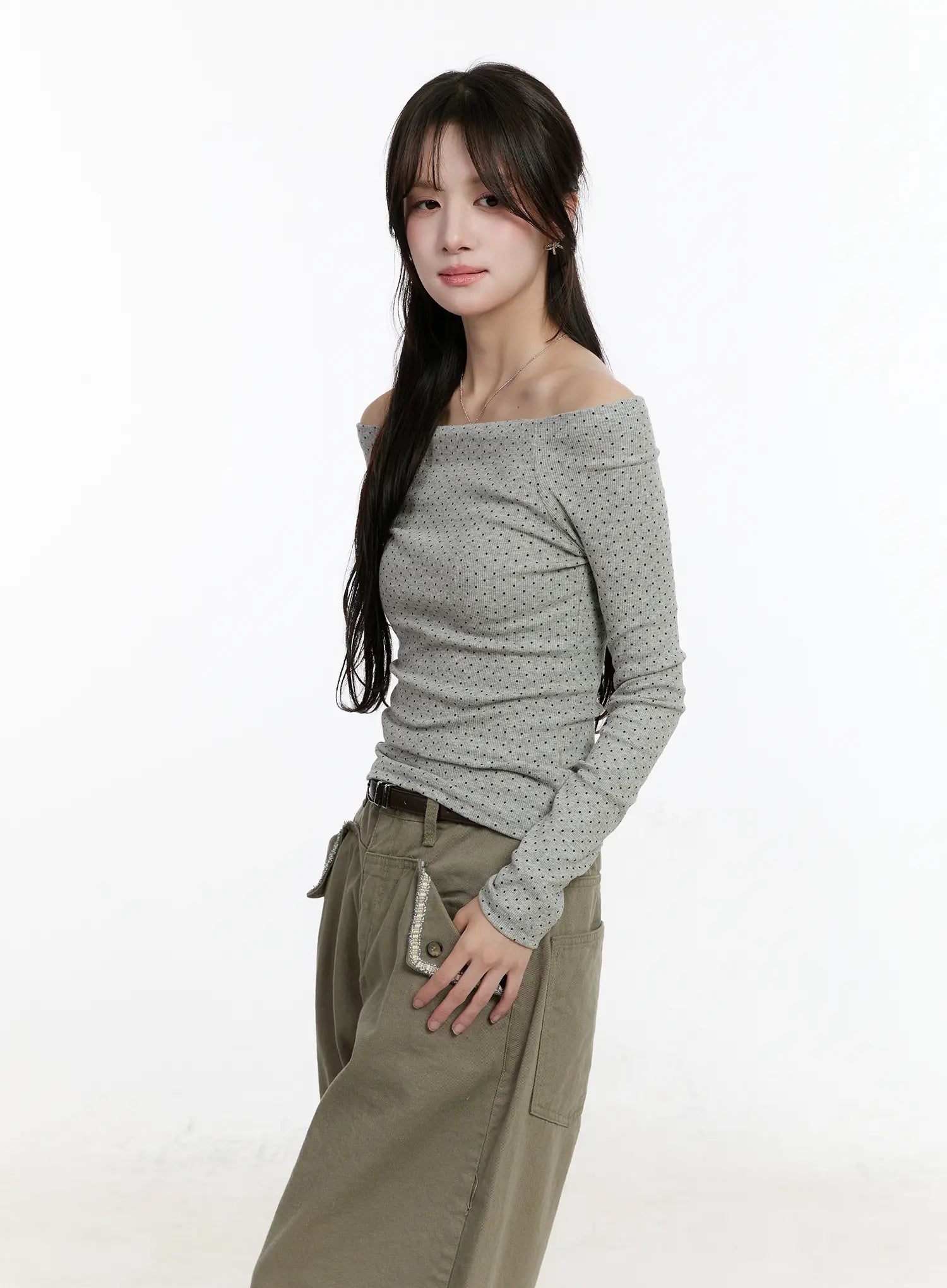 polka-dot-off-shoulder-long-sleeve-top-cm510
