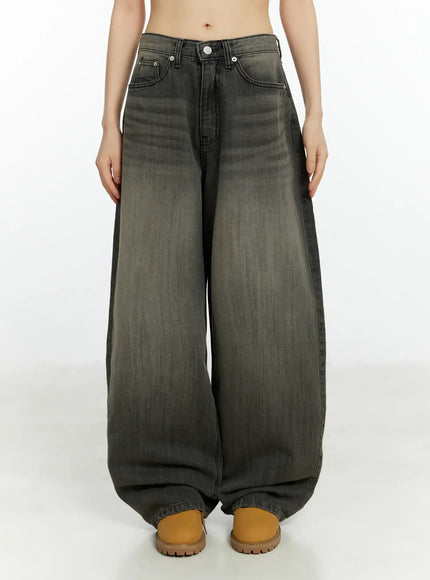 kenna-washed-backstrap-wide-leg-jeans-cf509