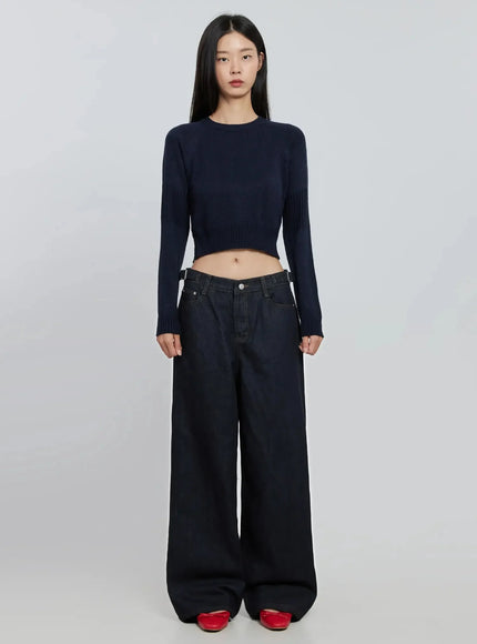 soobin-side-button-wide-leg-jeans-io530