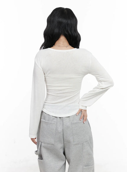 slim-fit-u-neck-long-sleeve-top-cn514