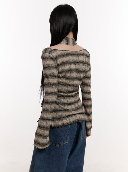 distressed-striped-sweater-with-scarf-cj531