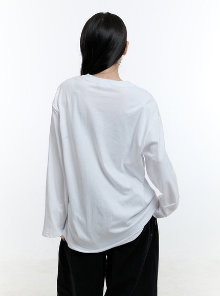 oversized-graphic-phrase-long-sleeve-top-cd424