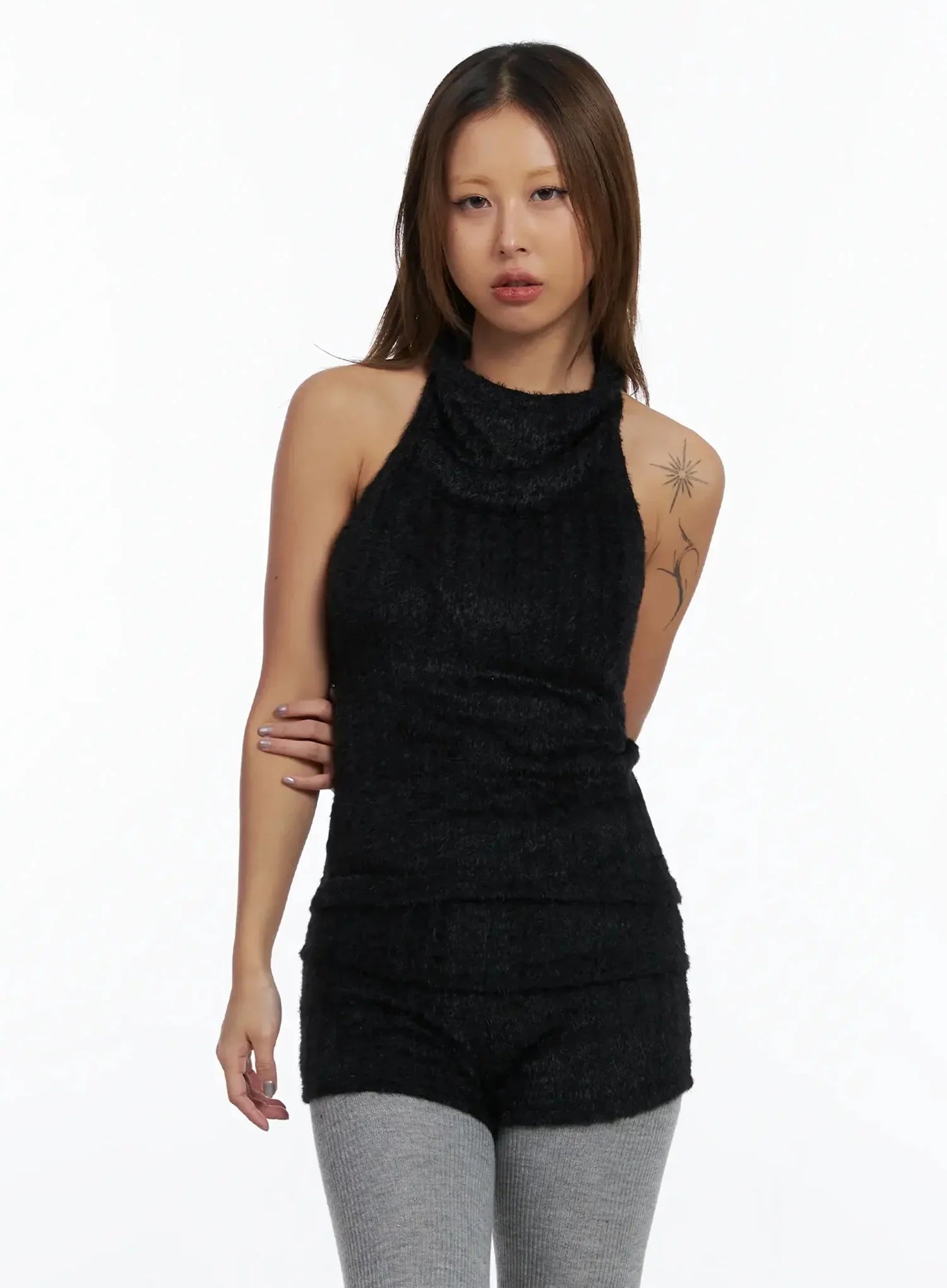 Textured Knit Turtleneck Top IN528