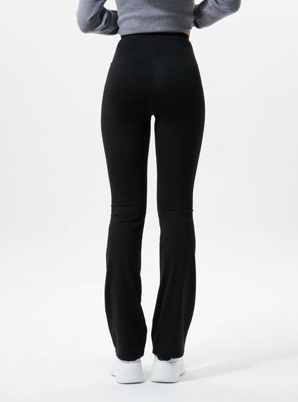 activewear-bootcut-leggings-is319