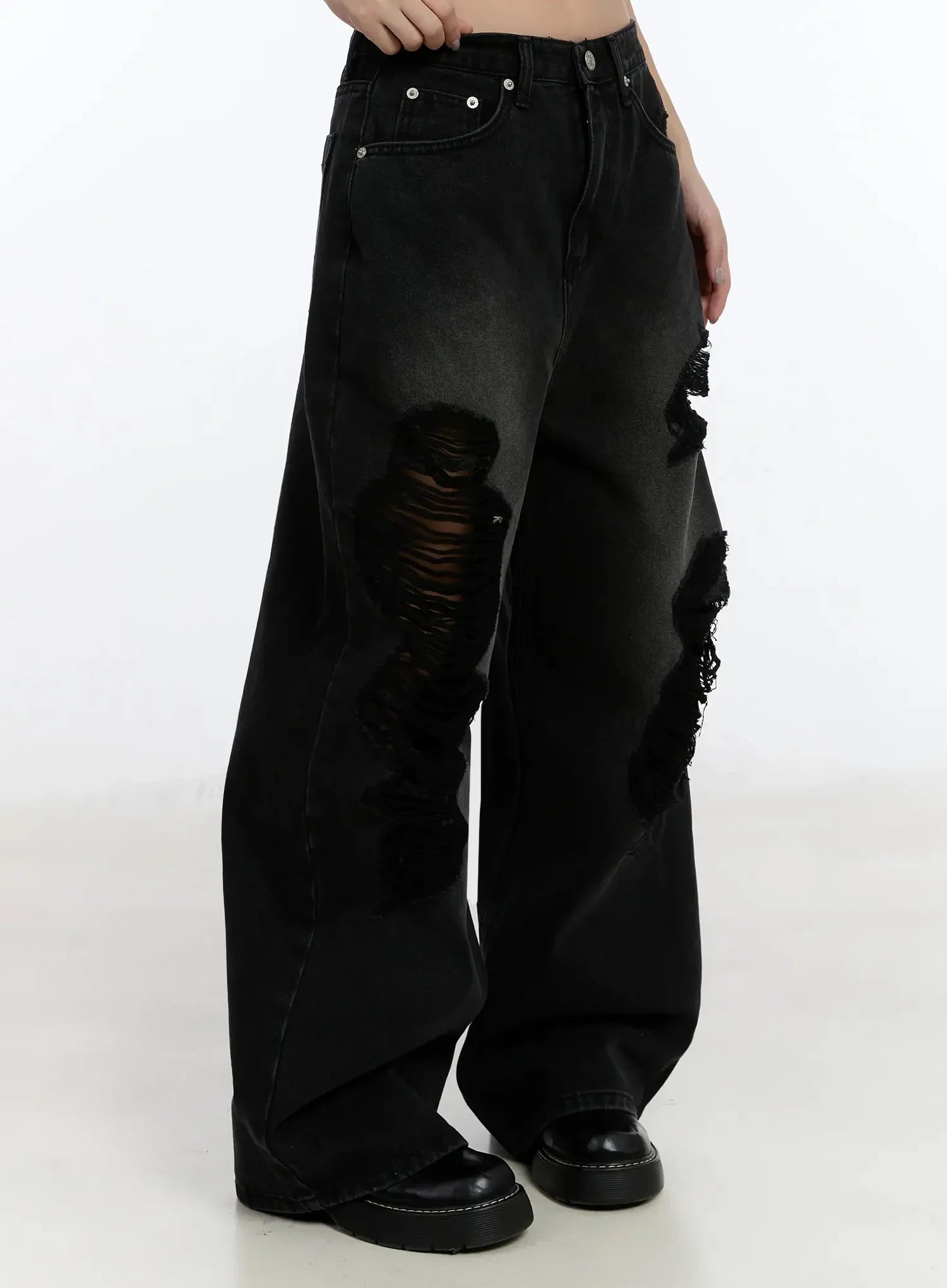 keyla-distressed-baggy-jeans-im513