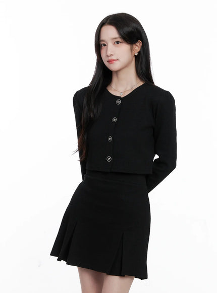 elegant-buttoned-jacket-and-skirt-set-cs519