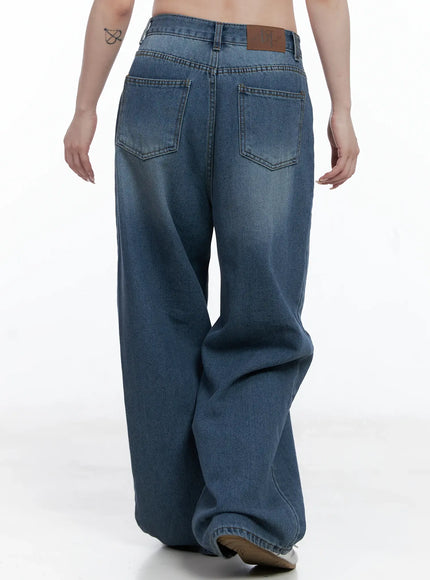 margot-low-rise-washed-wide-leg-jeans-cs501