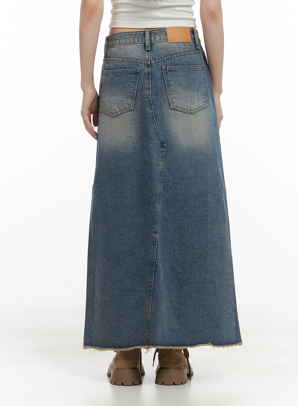 washed-denim-maxi-skirt-with-slit-cs412