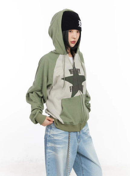 graphic-raglan-zip-up-hoodie-cf526 / Green