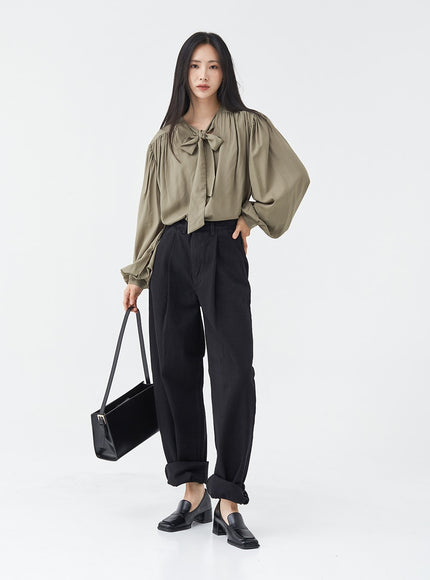 Pintuck Black Jeans OG18