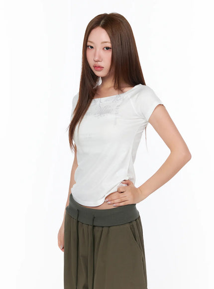 graphic-off-shoulder-top-ca515