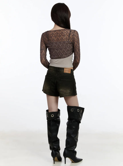 washed-denim-shorts-ca503