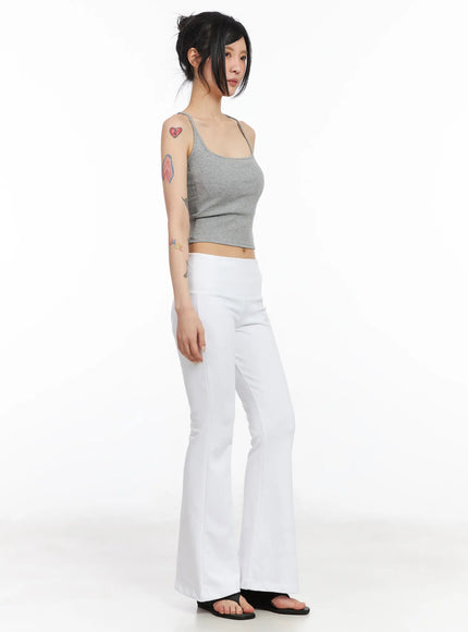 simple-halter-neck-top-cm517