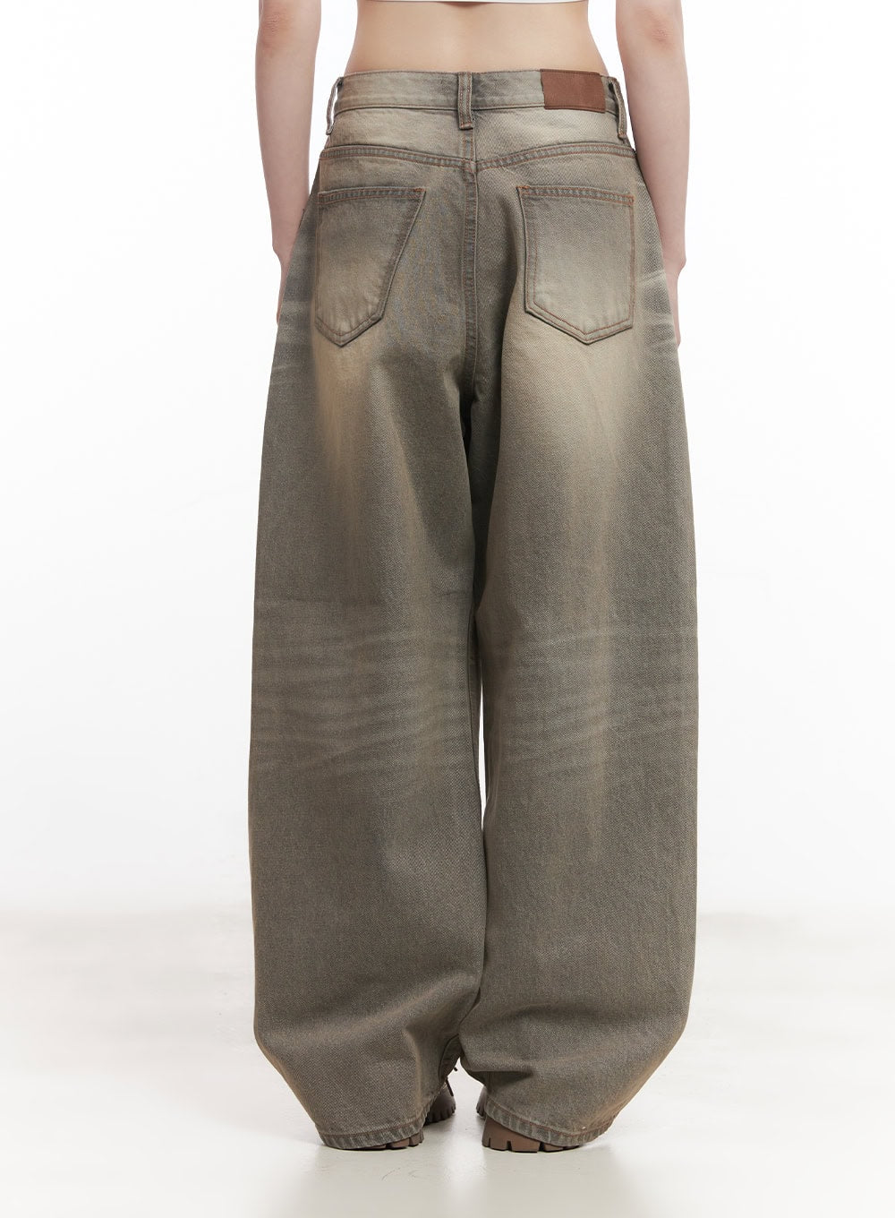 joey-washed-wide-leg-jeans-cm528