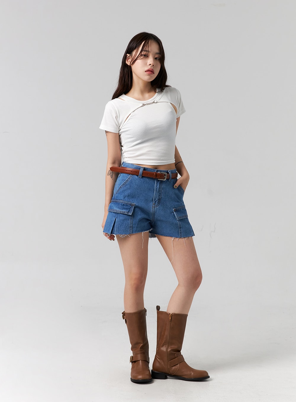 cut-out-denim-shorts-cg316