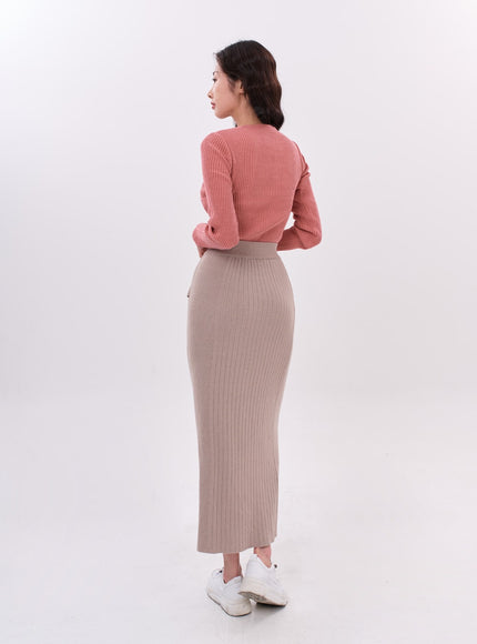 Bending Slit H-Line Long Skirt IS15