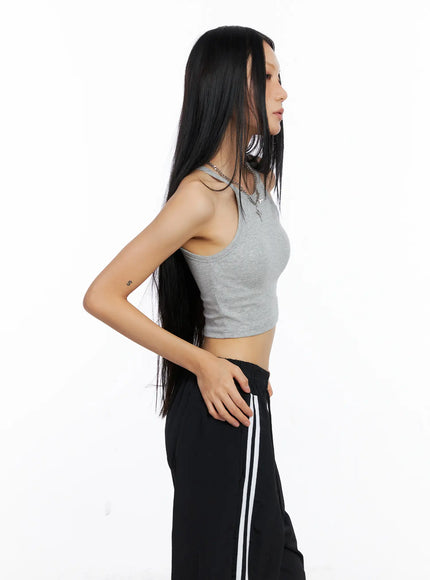 basic-halter-crop-top-cs509