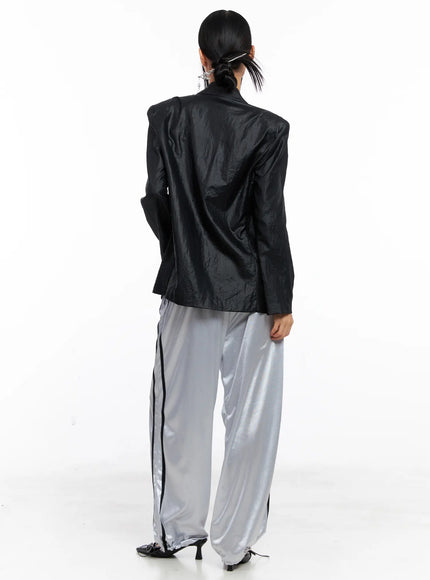 black-nylon-slim-fit-jacket-cs511