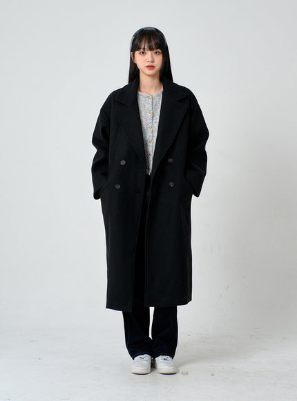 Gerade geschnittene Raw-Denim-Hose ON29