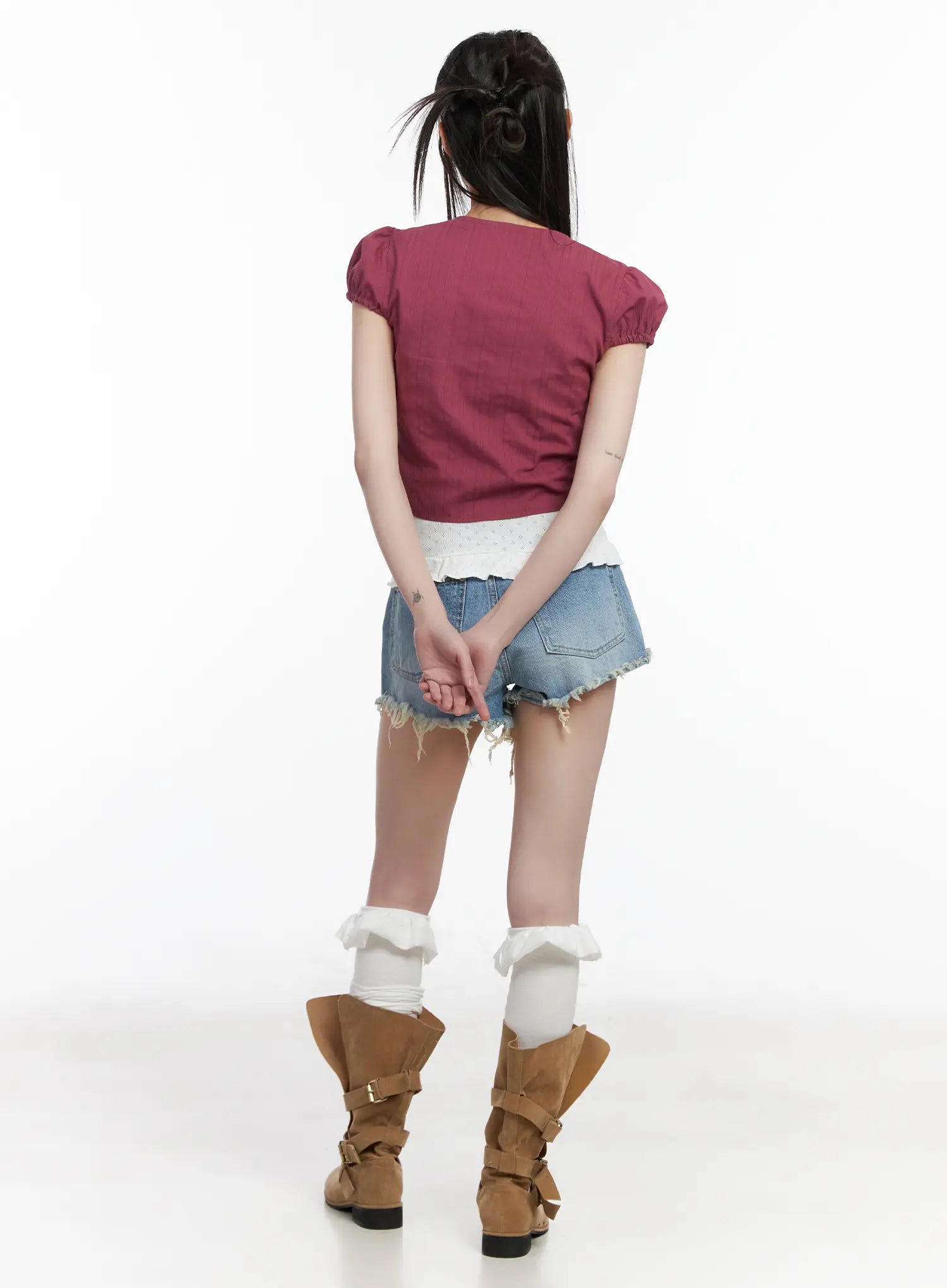 distressed-denim-shorts-cm525