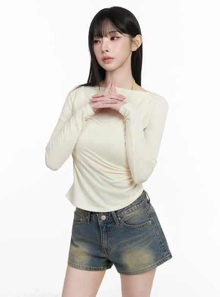 two-way-shirred-wrap-top-iy511