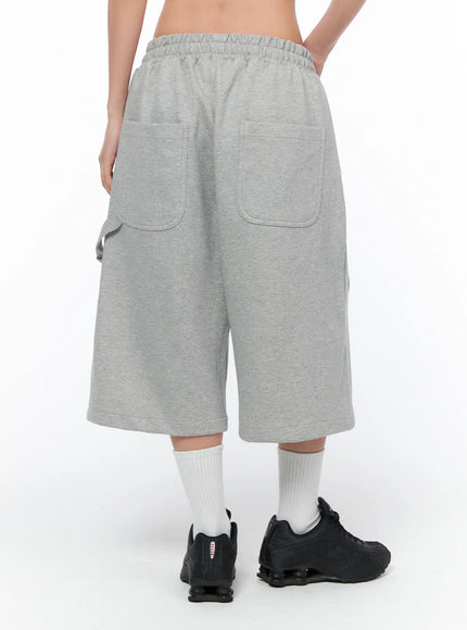 oversized-bermuda-sweat-shorts-ca515