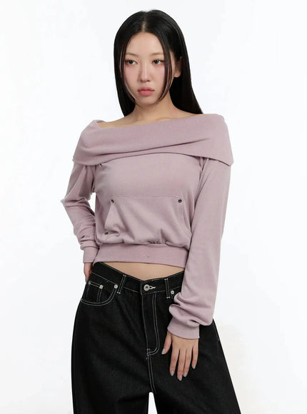 off-shoulder-hooded-sweatshirt-im513