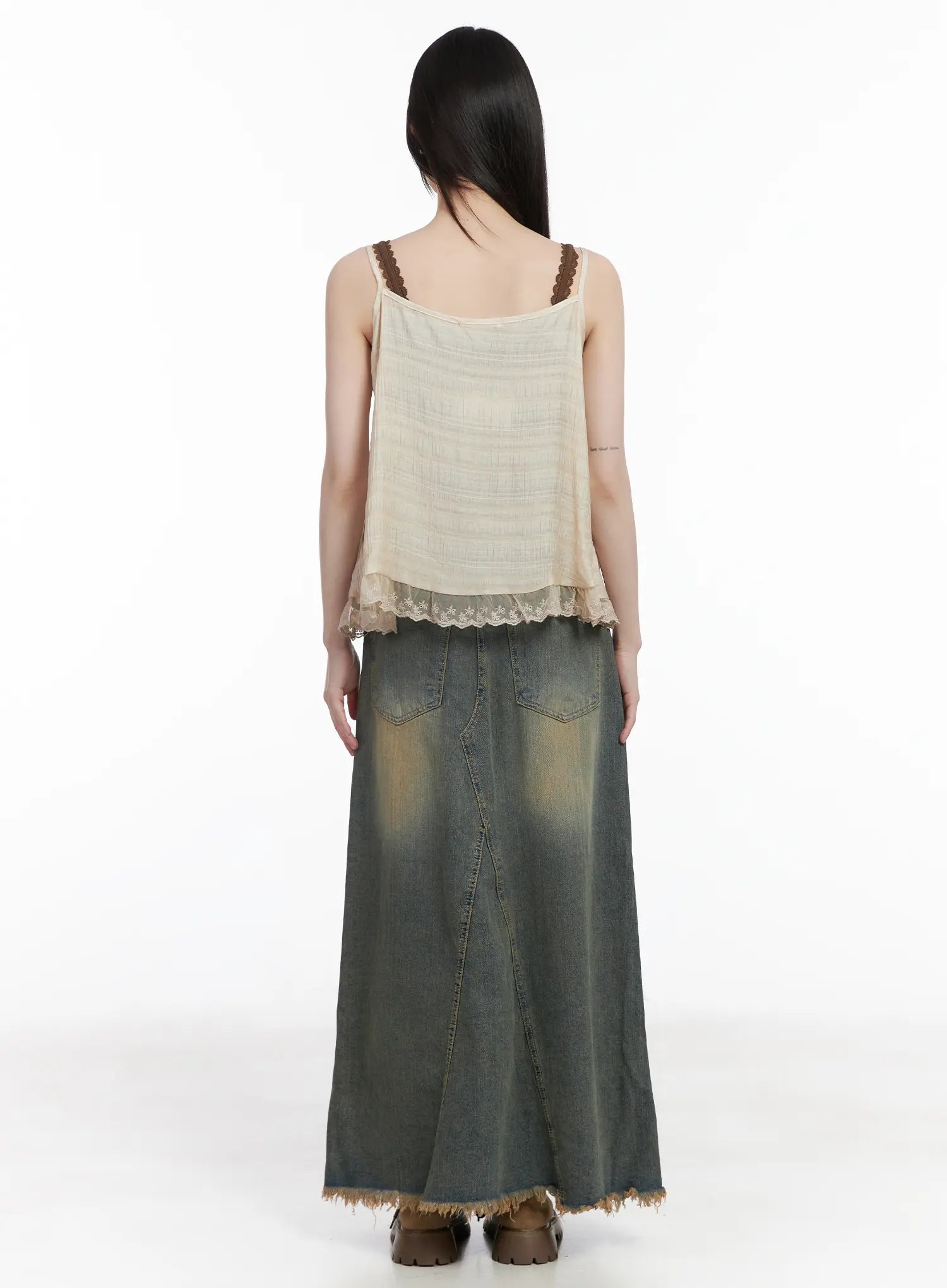 distressed-maxi-denim-skirt-cm525