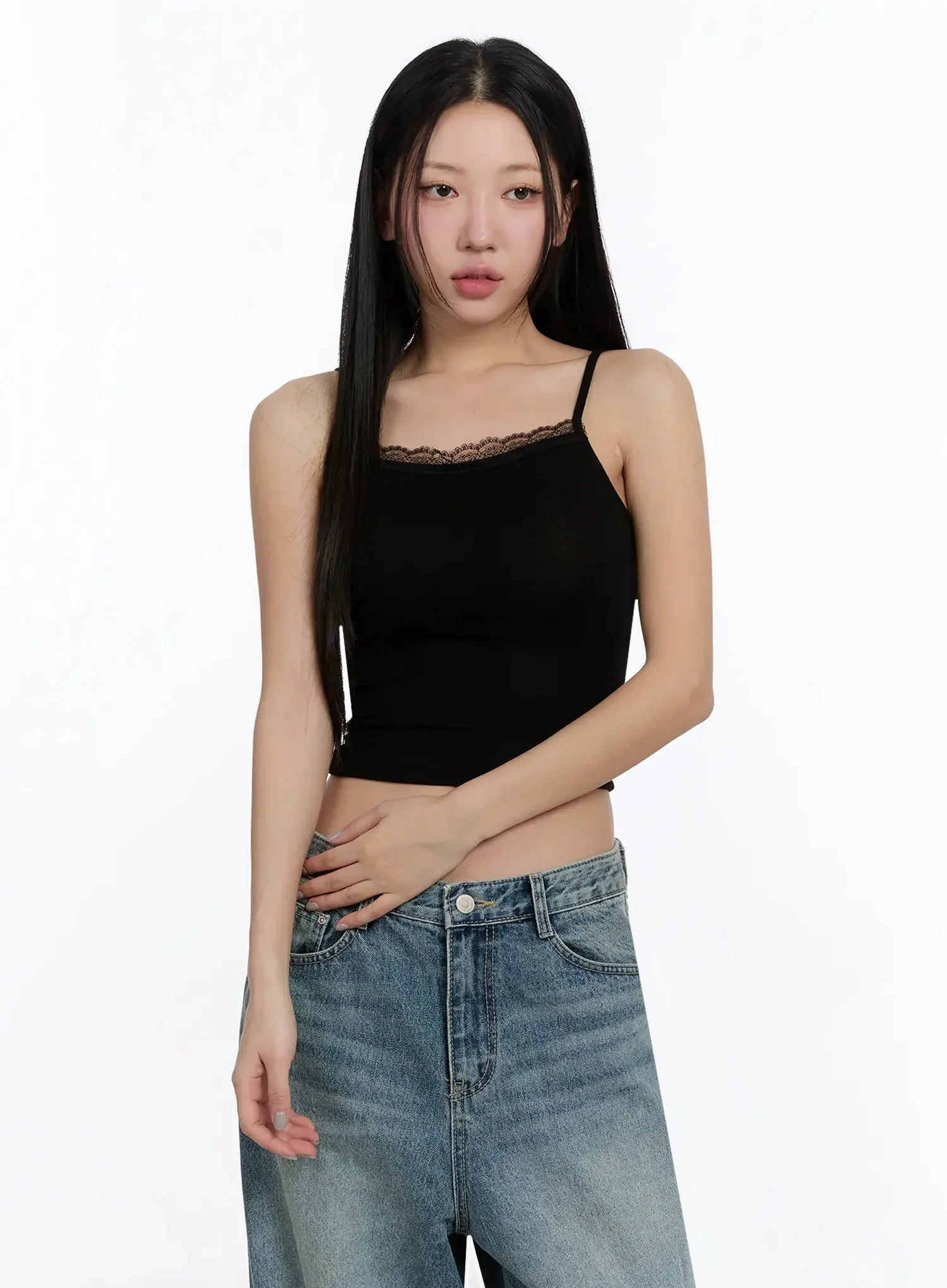 lace-cropped-tank-top-im509