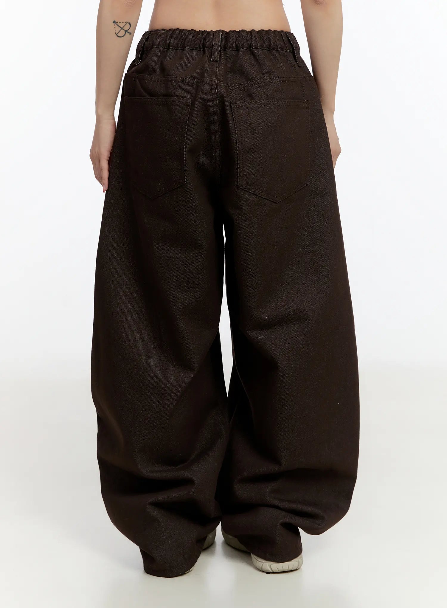 emely-wide-leg-jeans-cn524