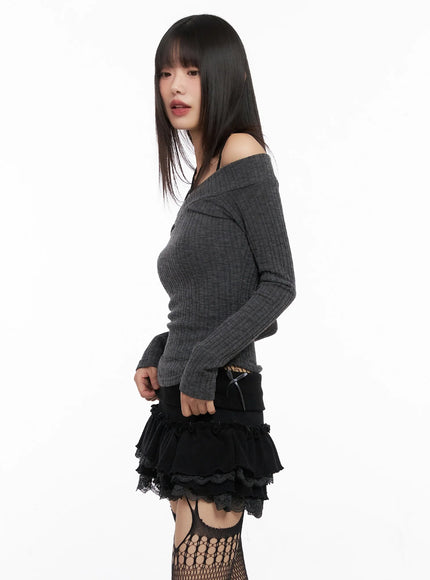 Off-Shoulder V-Neck Top IN503