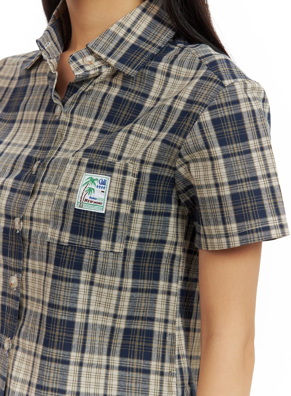 checkered-crop-collar-shirt-cu420