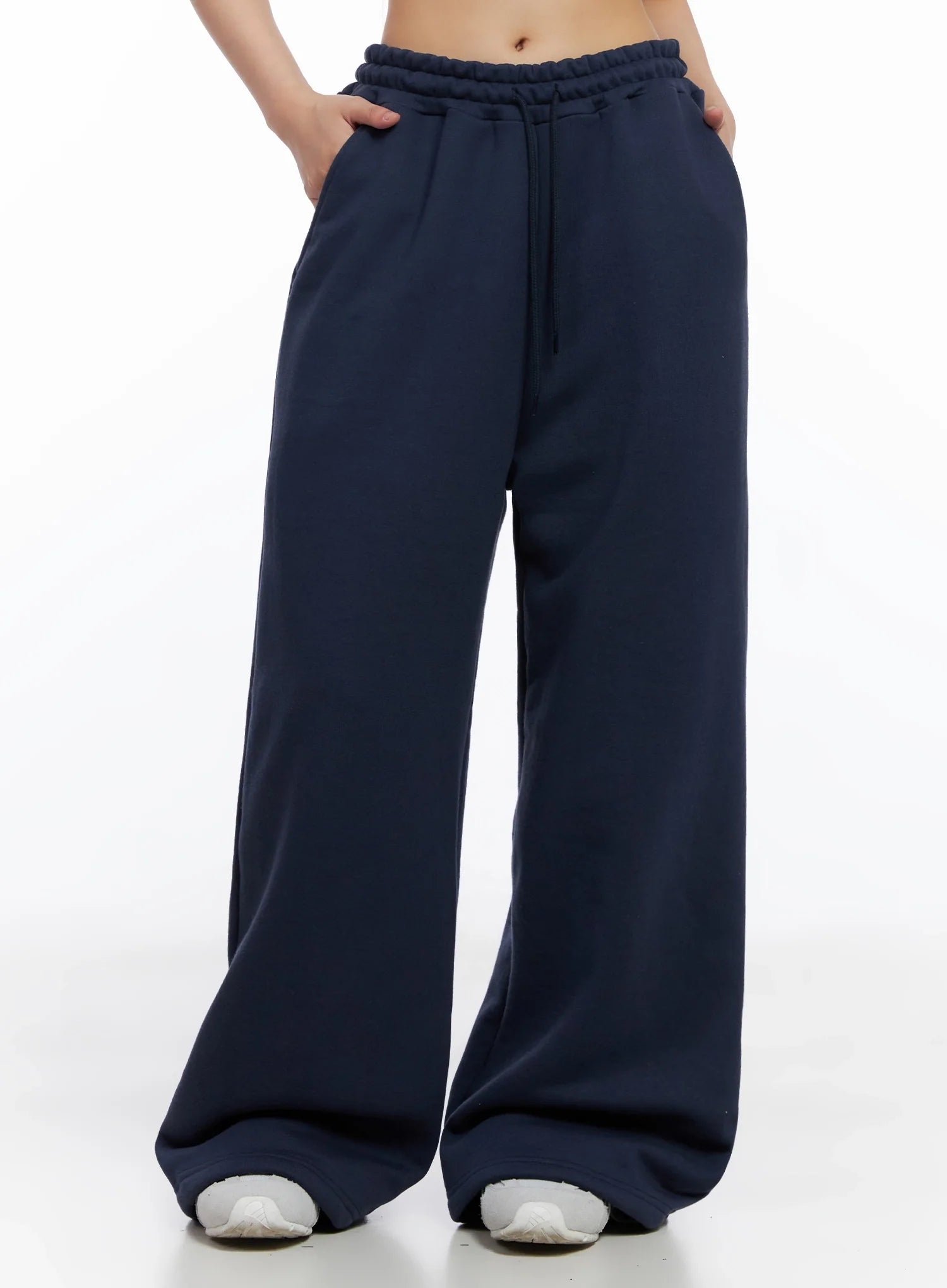 graphic-wide-leg-sweatpants-is525