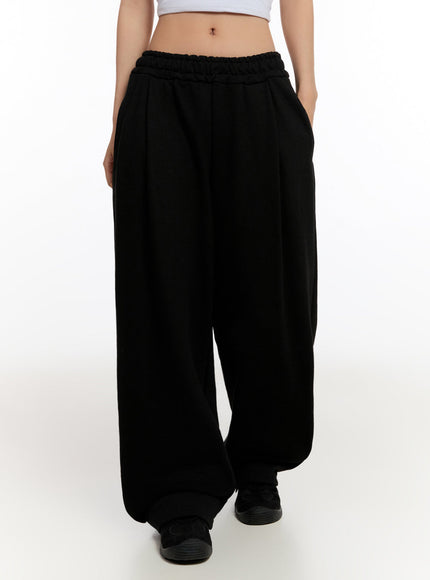 pintuck-wide-leg-sweatpants-iu509