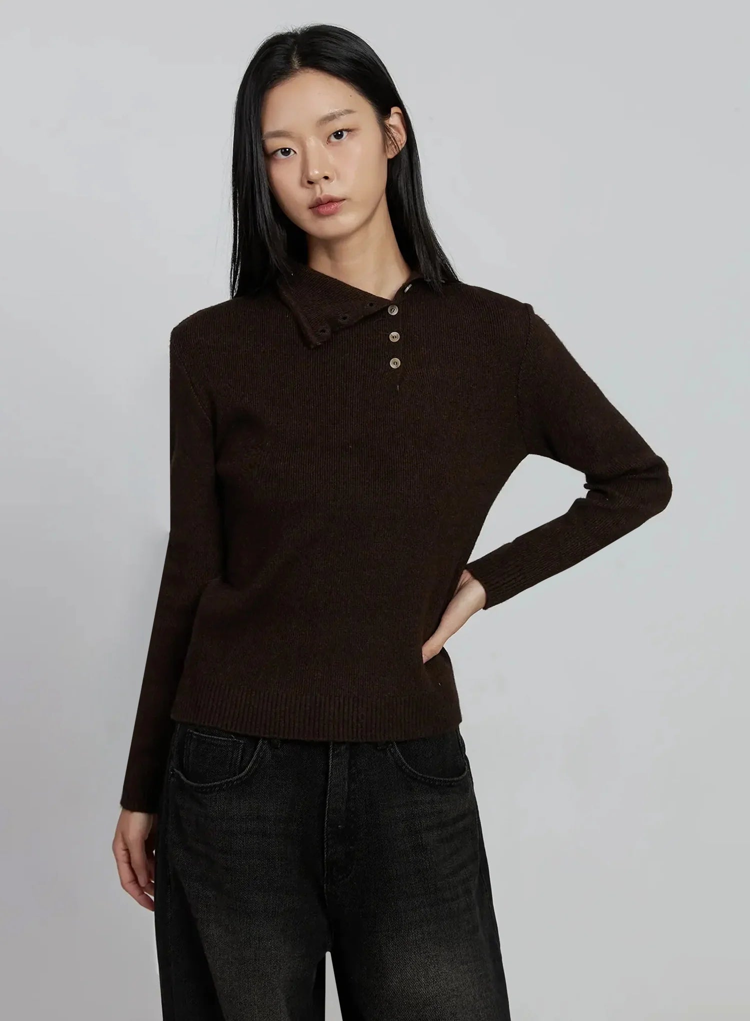 Button Detail High Neck Sweater IM520
