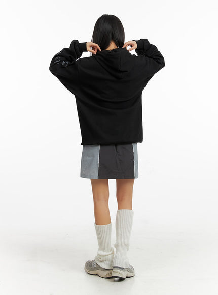 oversized-graphic-hoodie-cf414