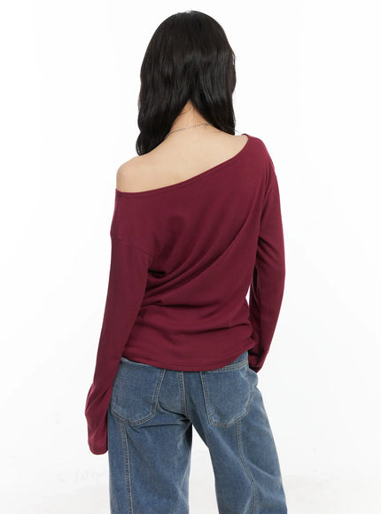 eyelet-heart-boatneck-long-sleeve-tee-cn528