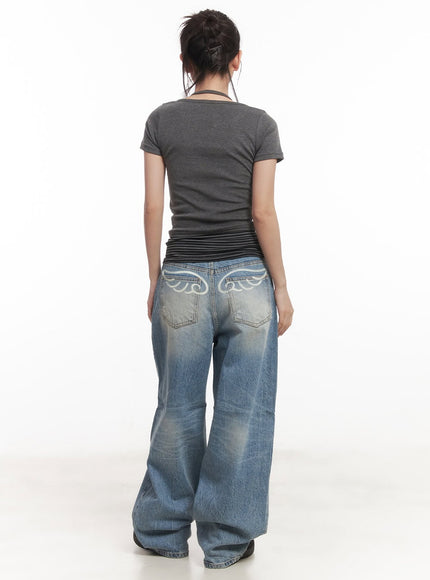 layered-stripe-halter-neck-buttoned-crop-top-ca530