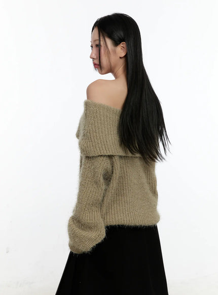 Loose Fit Off-Shoulder Knit Sweater CN505