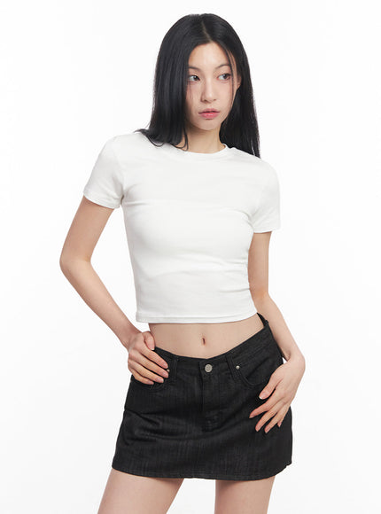 slim-fit-crop-tee-iy516