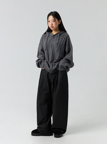 buttoned-hooded-sweater-co323