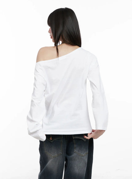 off-shoulder-long-sleeve-top-cg515