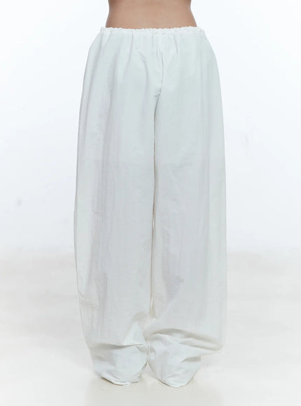 relaxed-fit-drawstring-pants-cg507