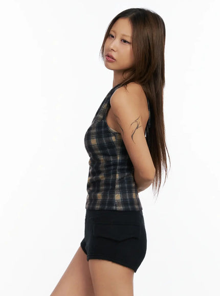 checkered-halter-top-in528