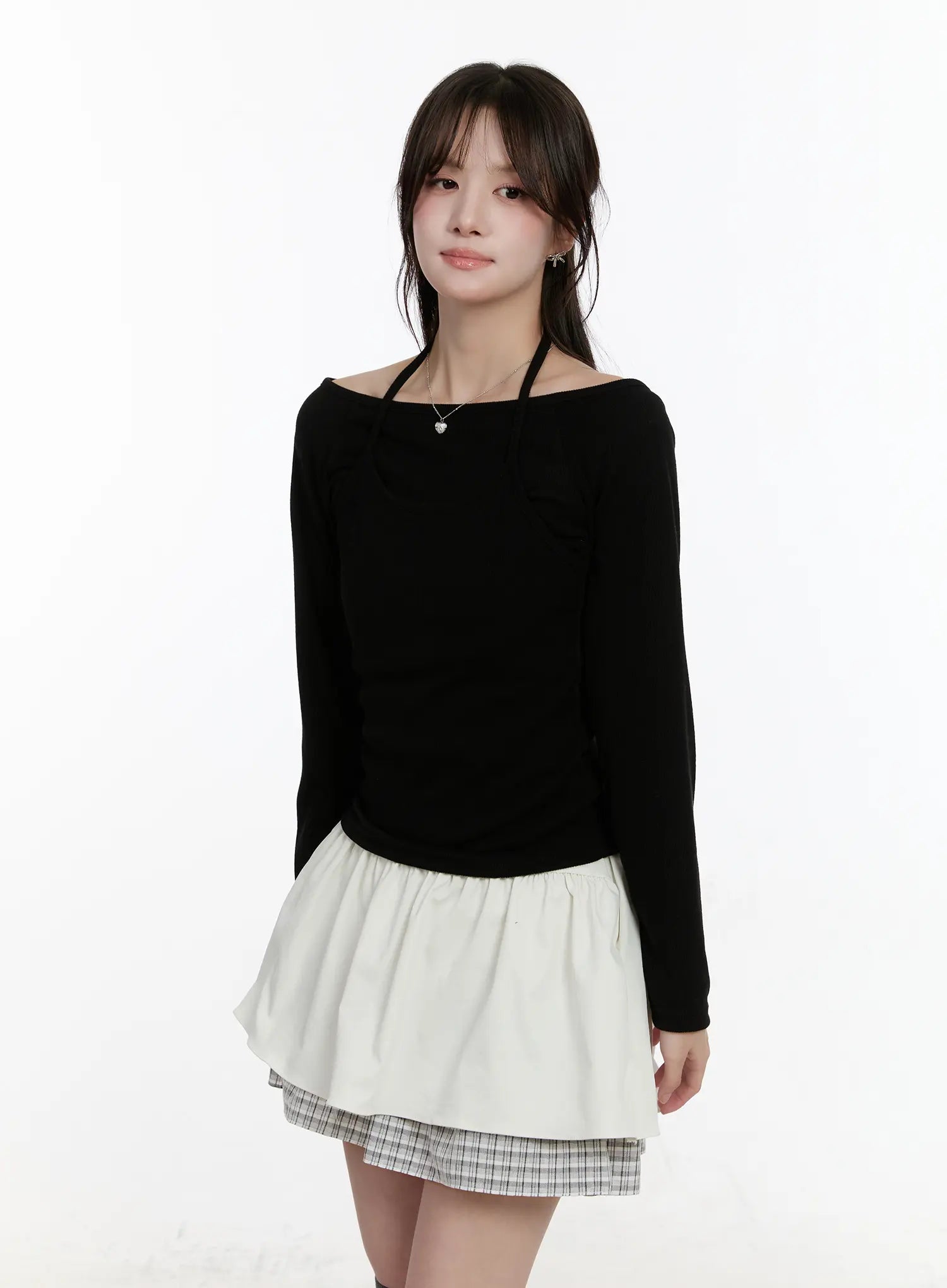 layered-off-shoulder-long-sleeve-top-cm510 / Black